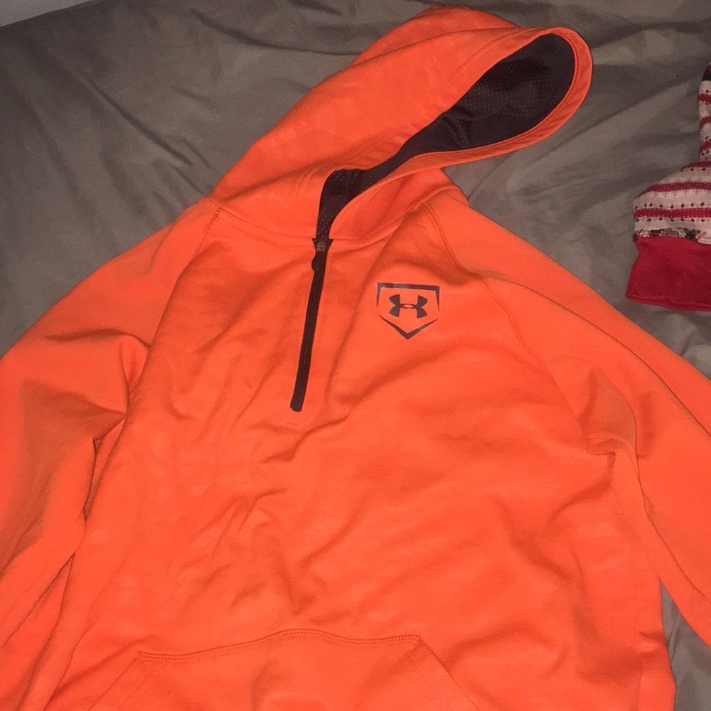 under armor hoodie